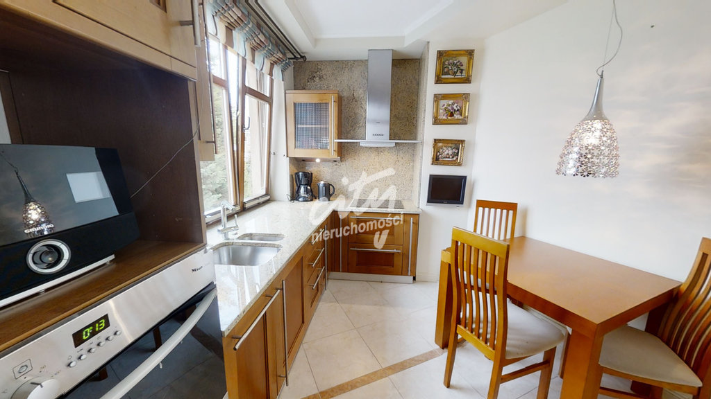 160M2, OGRÓD ZIMOWY,2XTARAS, (14)