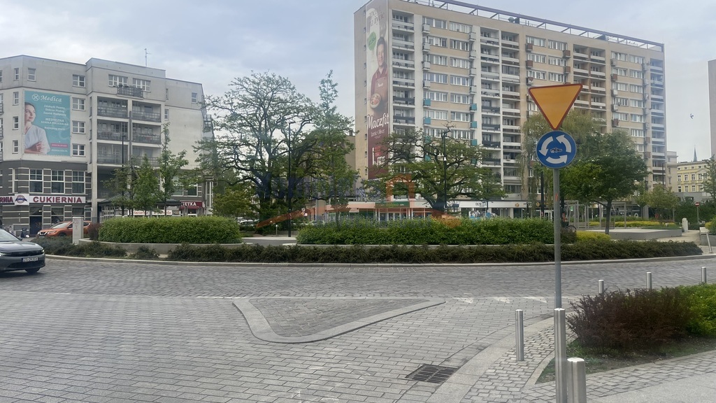 Do wynajęcia lokal  biurowo mieszkalny  pow. 91,86 (2)