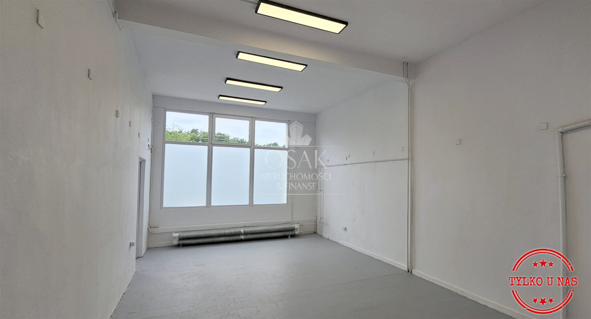 Lokal usługowy 117 m2 - os. Kasztanowe Szczecin (1)