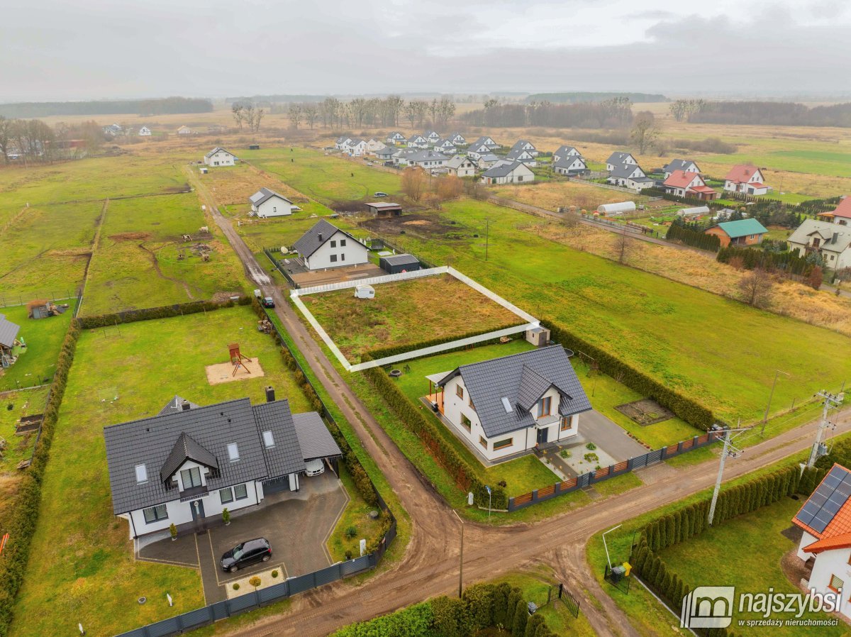 Kliniska Wielkie- 1000m2 z domem parterowym (7)