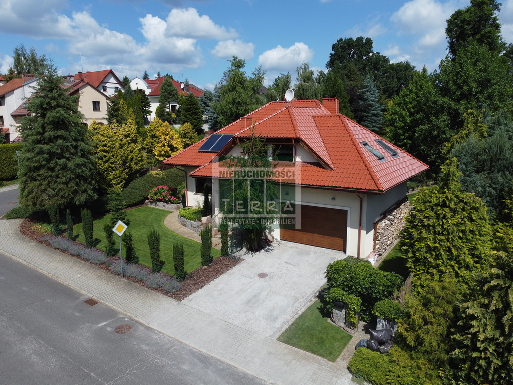 NIERUCHOMOŚĆ PREMIUM (4)
