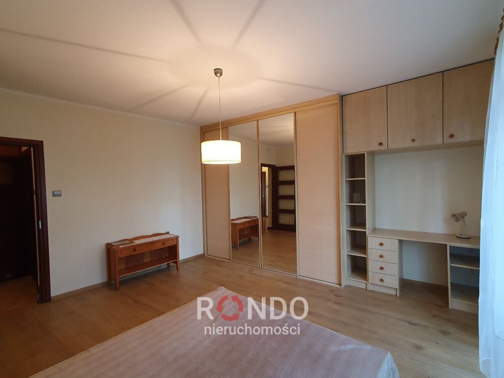 CENTRUM, 3 pokoje/ garaż/ taras (11)