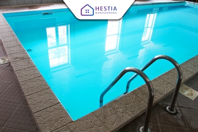 Kompleks Hotelowy z Basenem i SPA - Borne Sulinowo (15)