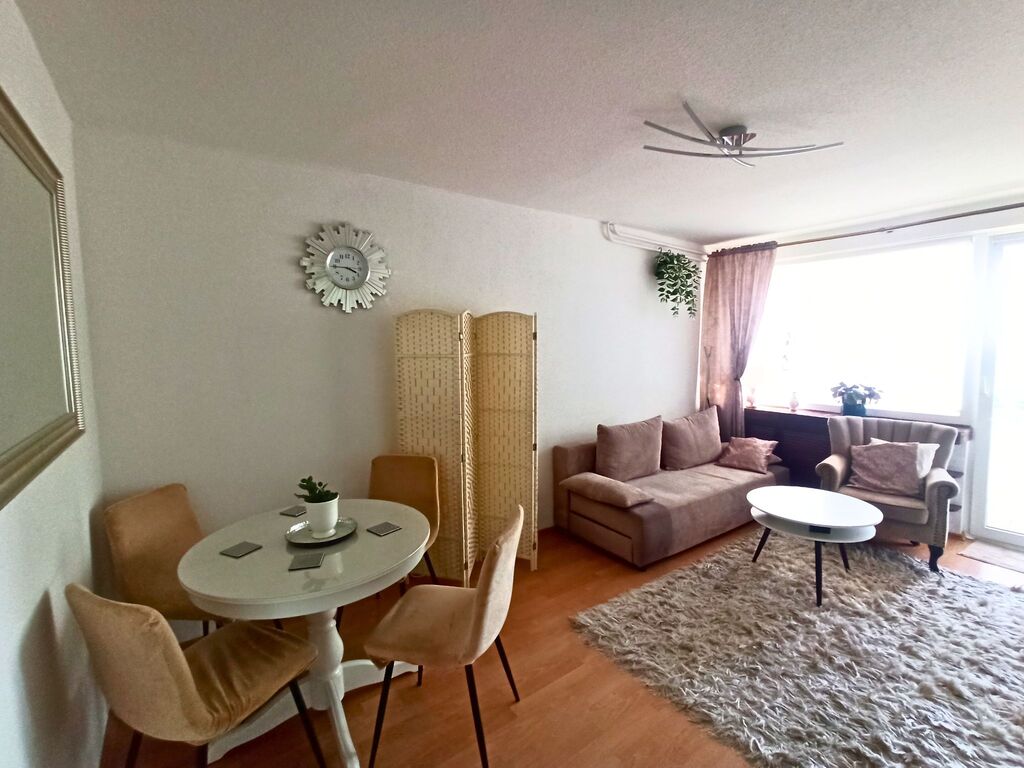 Wyposażone 2 pokoje, odrębna kuchnia, balkon! (1)