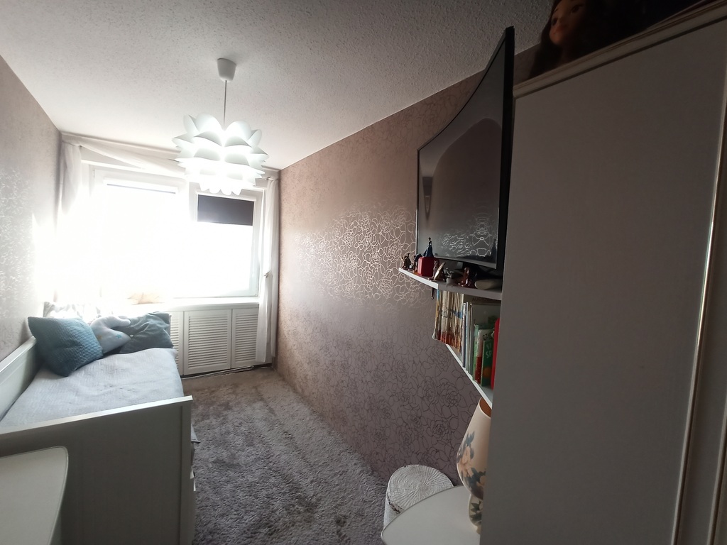 Wyposażone 2 pokoje, odrębna kuchnia, balkon! (5)