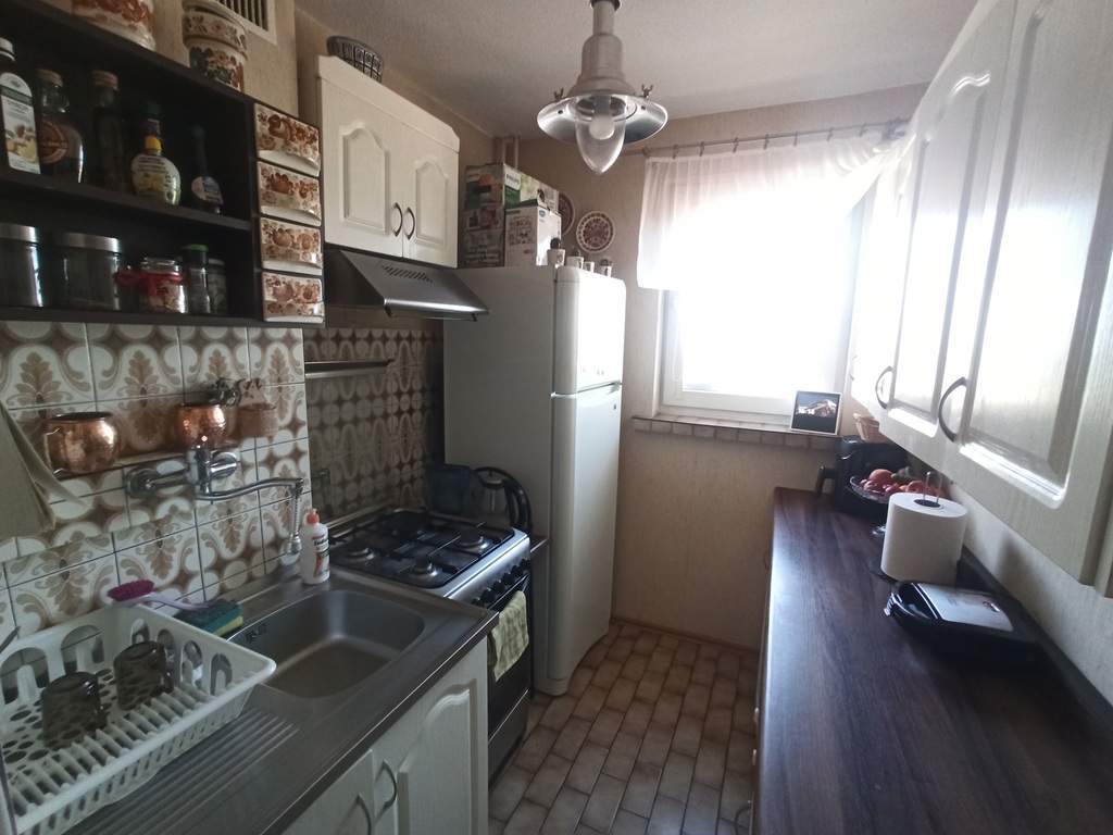 Wyposażone 2 pokoje, odrębna kuchnia, balkon! (6)