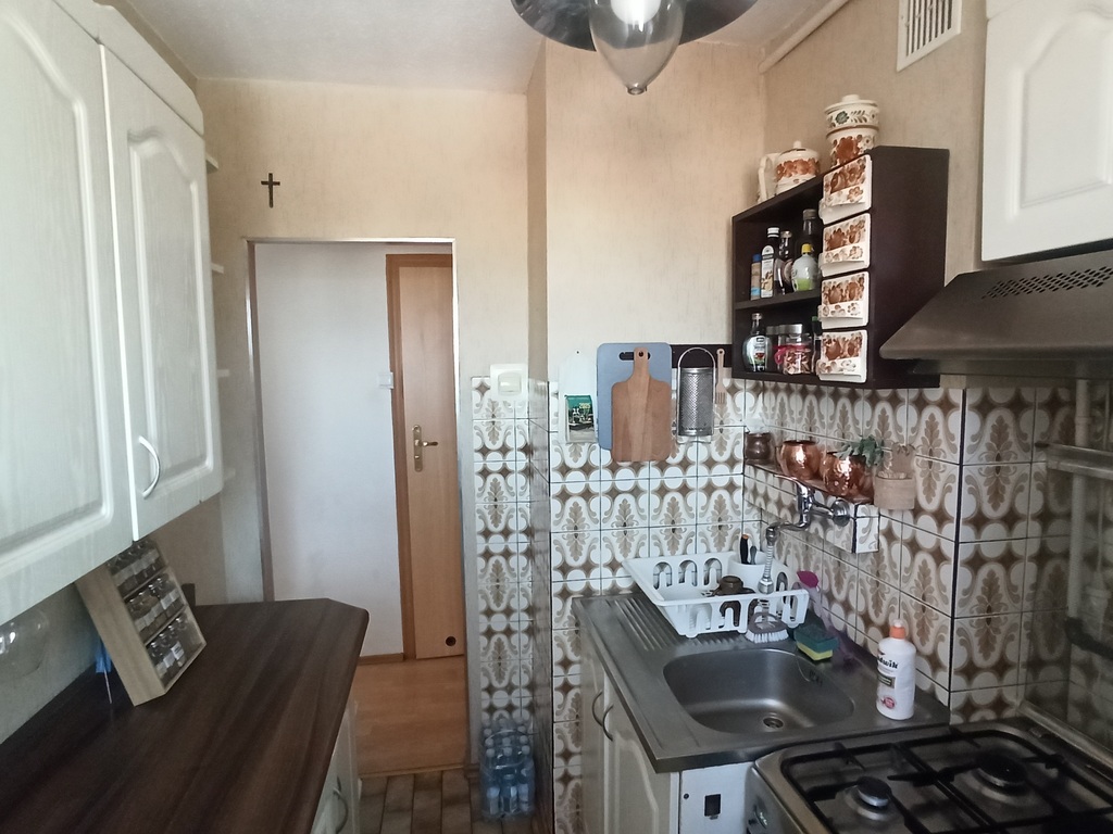 Wyposażone 2 pokoje, odrębna kuchnia, balkon! (7)