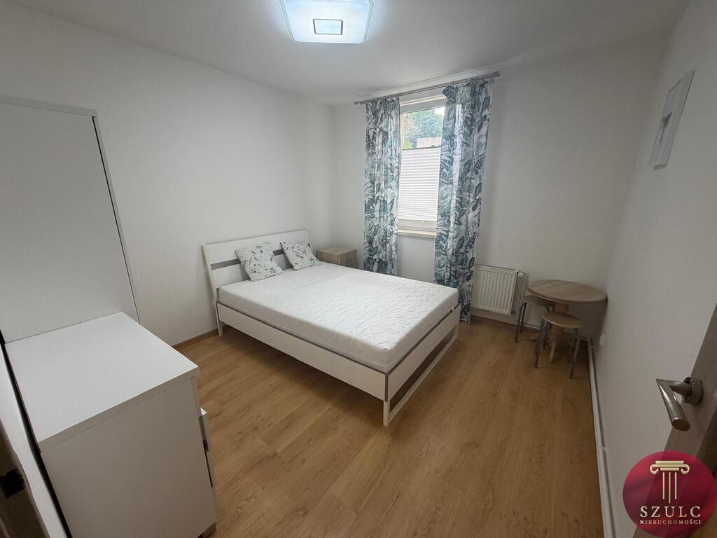 Mieszkanie 3 pokojowe z dużym ogródkiem w centrum. (6)