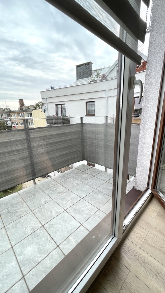 2 pokojowe z balkonem przy Jasnych Błoniach (12)