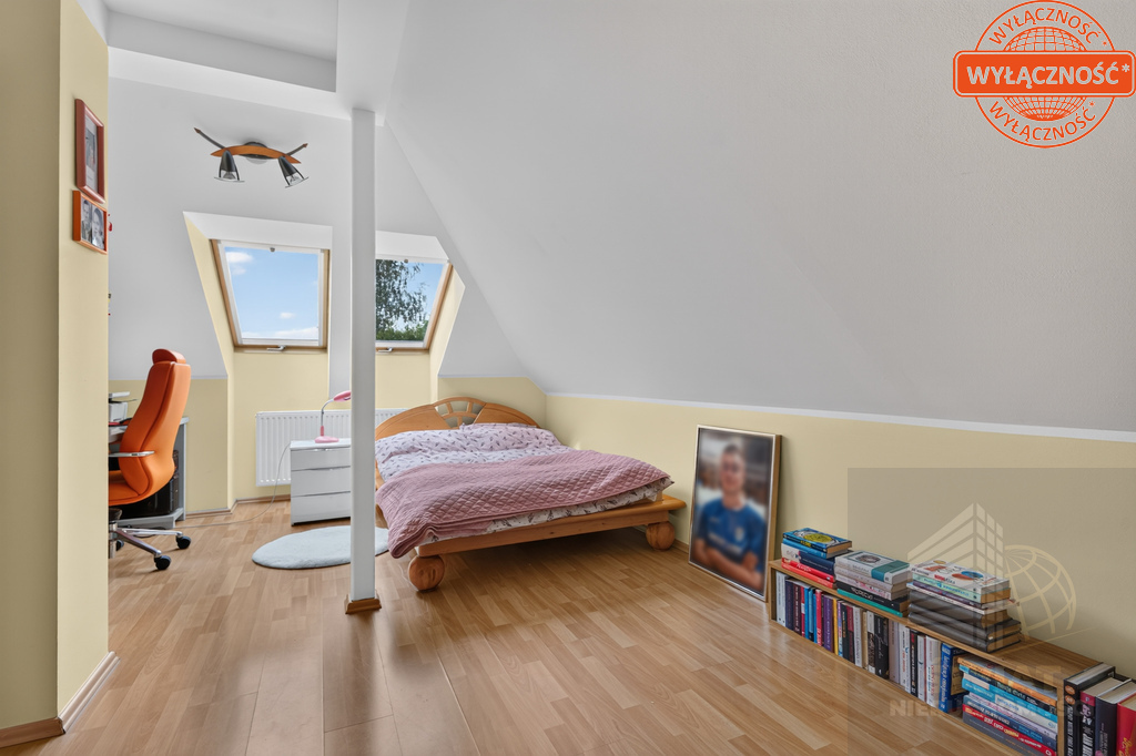 Mierzyn dom wolnostojący 285 m2 na działce 680 m2. (15)