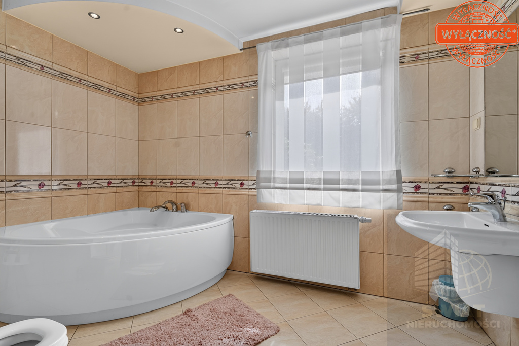 Mierzyn dom wolnostojący 285 m2 na działce 680 m2. (12)