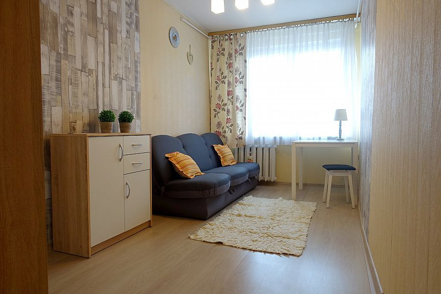 Pokój dla dziewczyny w samym Centrum! (1)