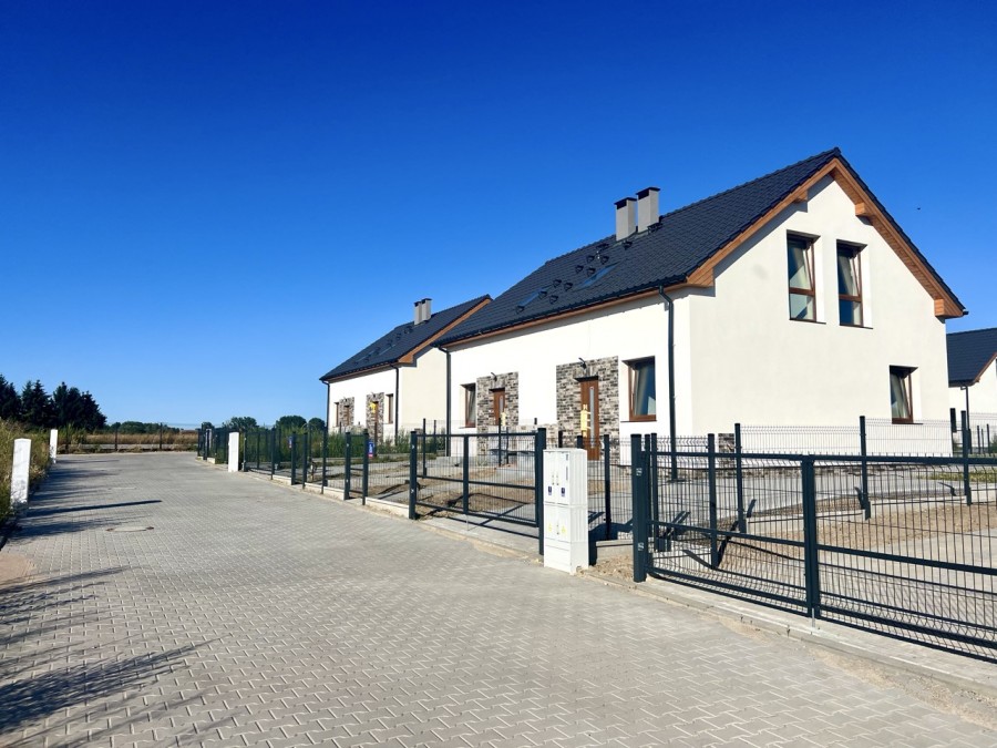 Dom W Cenie Mieszkania - Zielone Wzgórze Nad MIedwiem (2)
