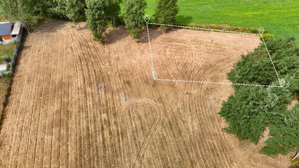 Działka z wydanymi WZ, 1150 m2 (2)