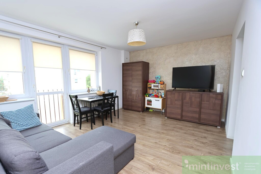 2 pokojowe mieszkanie z BALKONEM (4)