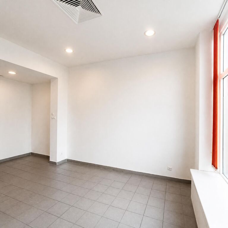 Handlowo - usługowy, witryna, parter, 38 m2 (3)
