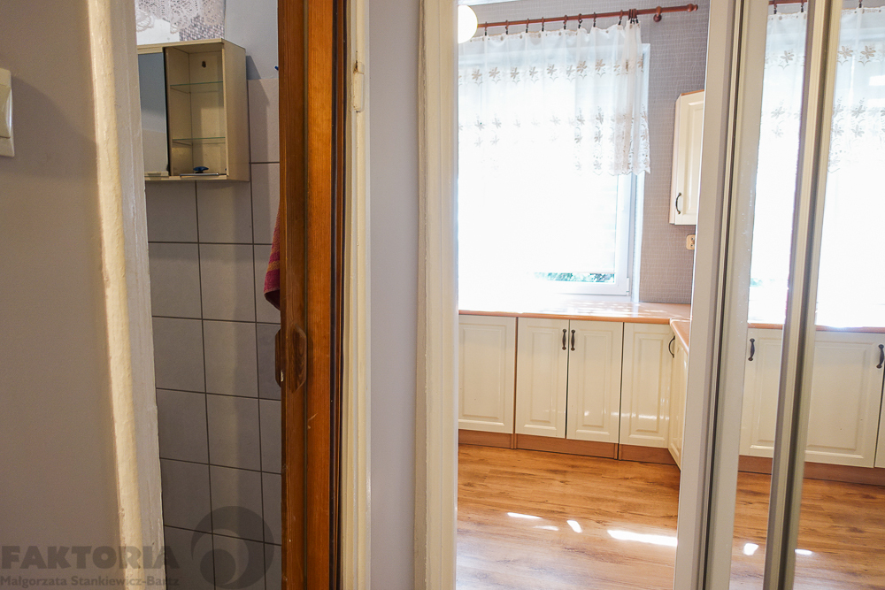 Pogodno, 2 pokoje, oddzielna kuchnia, parter (18)