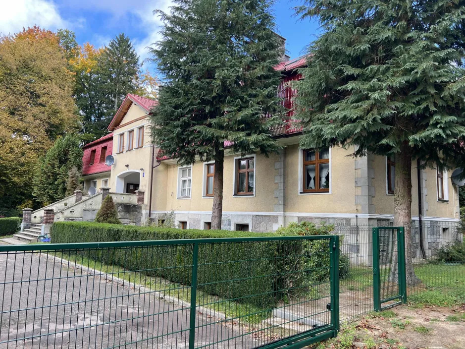 Dworek z XIX w. | 56 m2 | tylko 3900 zł/m2!!! (16)