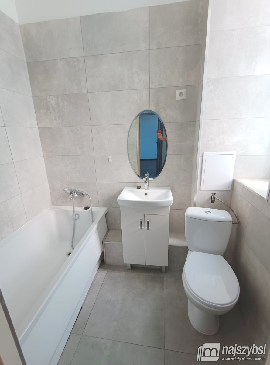 STARGARD - mieszkanie 140,1m2 w centrum! 5 pokoi   (13)