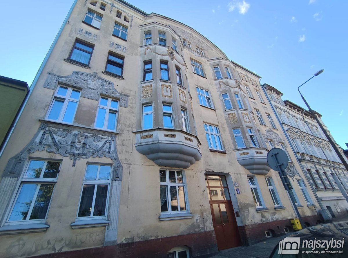 STARGARD - mieszkanie 140,1m2 w centrum! 5 pokoi   (14)