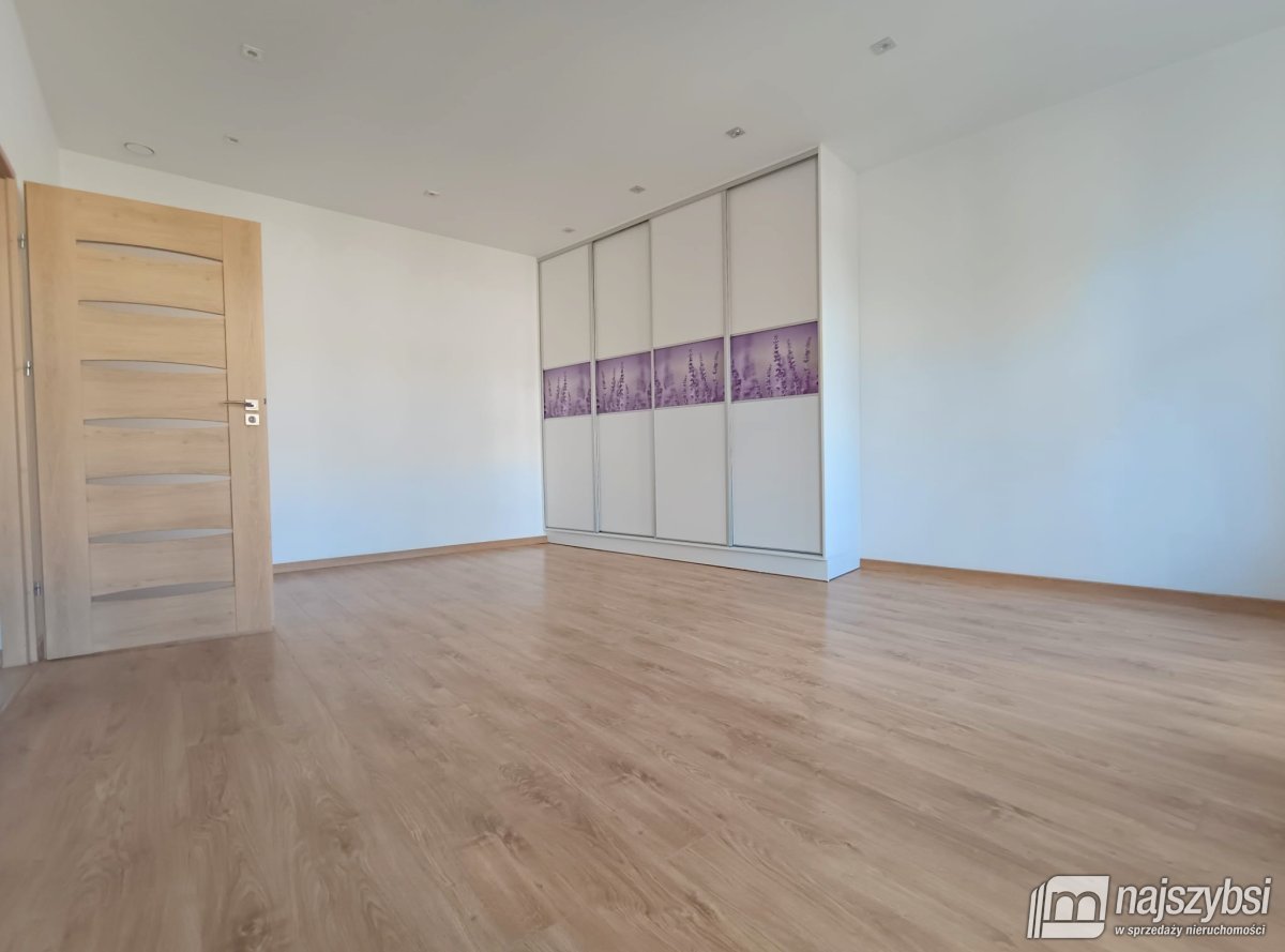 STARGARD - mieszkanie 140,1m2 w centrum! 5 pokoi   (2)