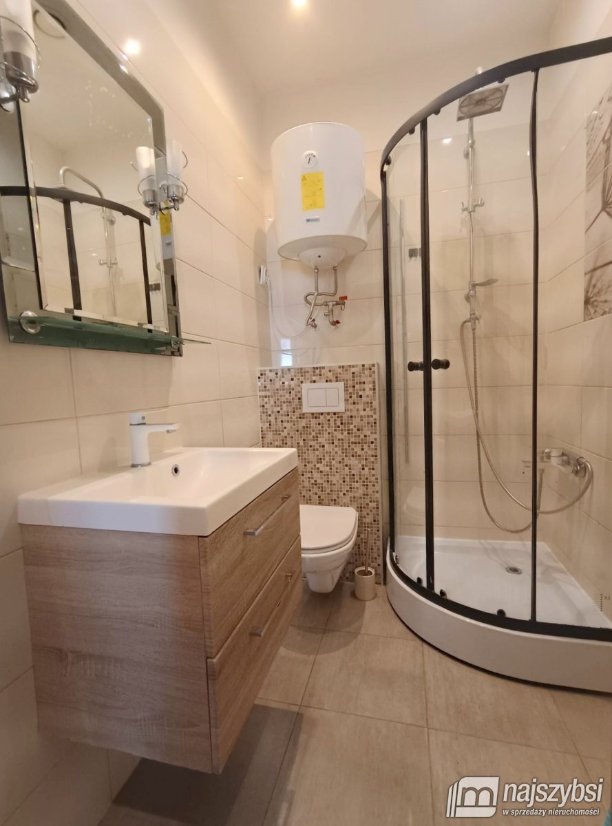 STARGARD - mieszkanie 140,1m2 w centrum! 5 pokoi   (7)