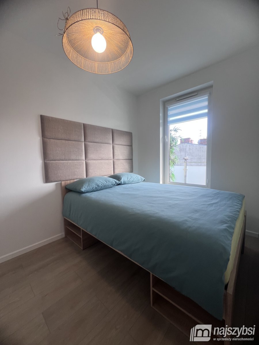 KOŁOBRZEG-APARTAMENT Z MIEJSCEM W HALI GARAŻOWEJ (11)
