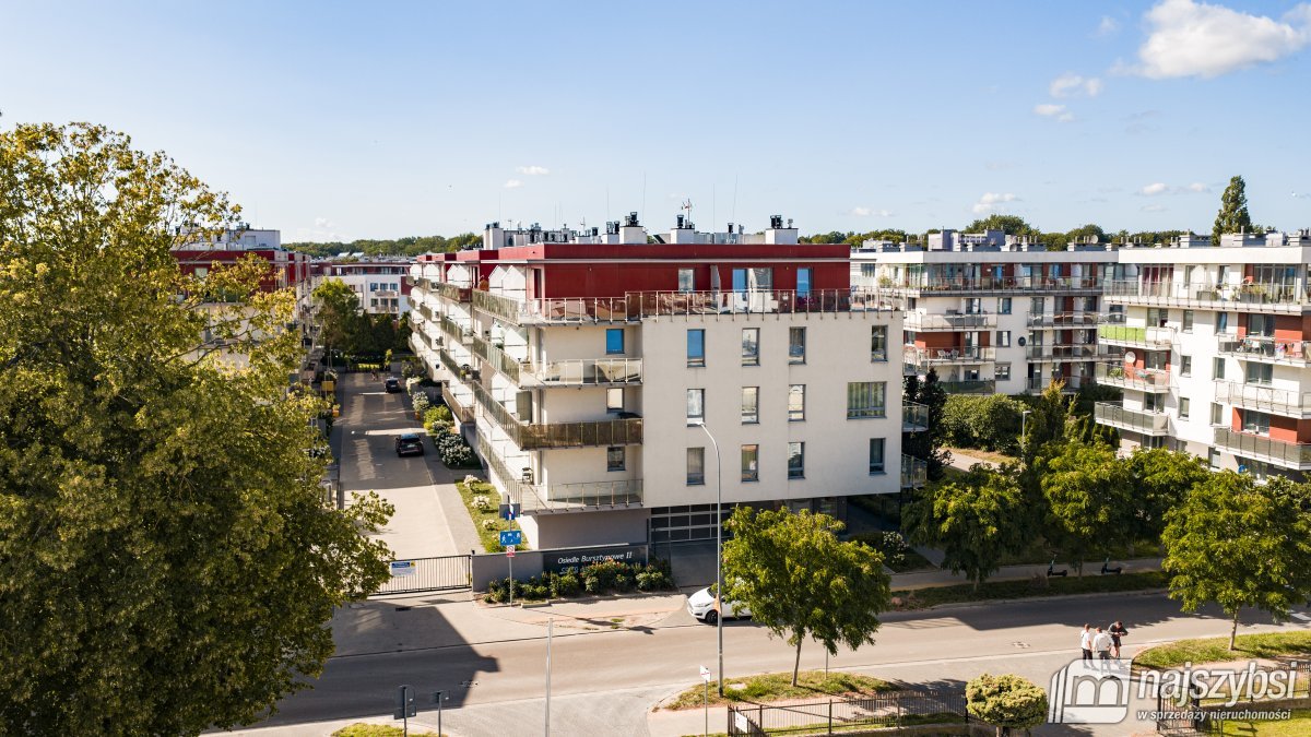 KOŁOBRZEG-APARTAMENT Z MIEJSCEM W HALI GARAŻOWEJ (20)