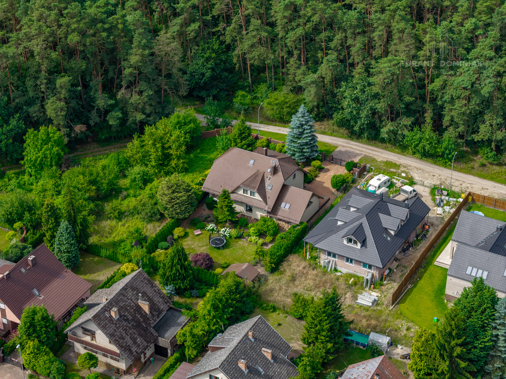 Wyjątkowy dom przy ścianie lasu - Bezrzecze (2)