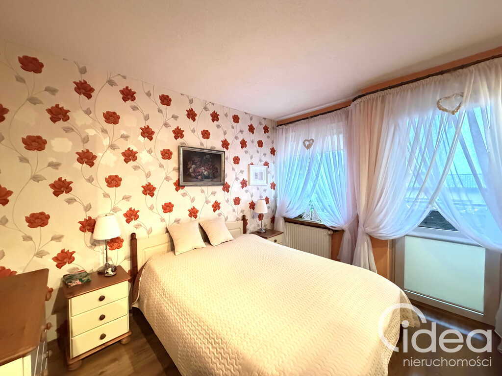 3 pokoje z balkonem z pięknym widokiem na panoramę (12)