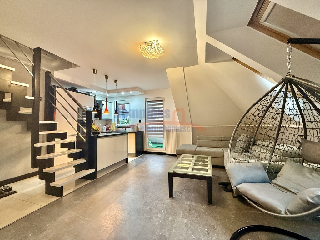 Komfortowe 3p./balkon (1)