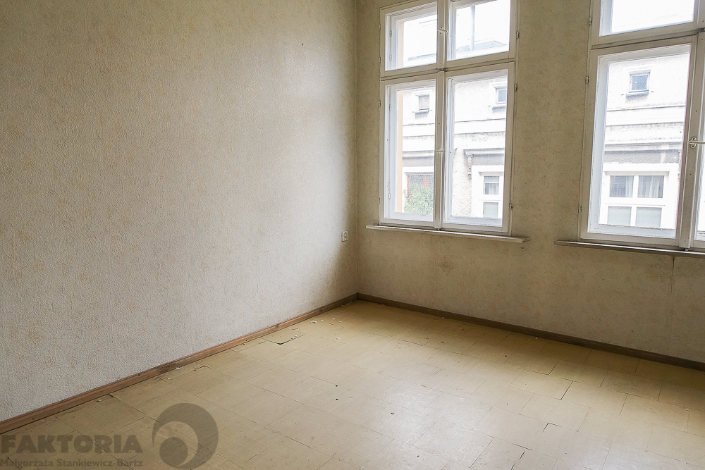 Stare Miasto 4 pokoje, 2 kuchnie, 2 łazienki (9)