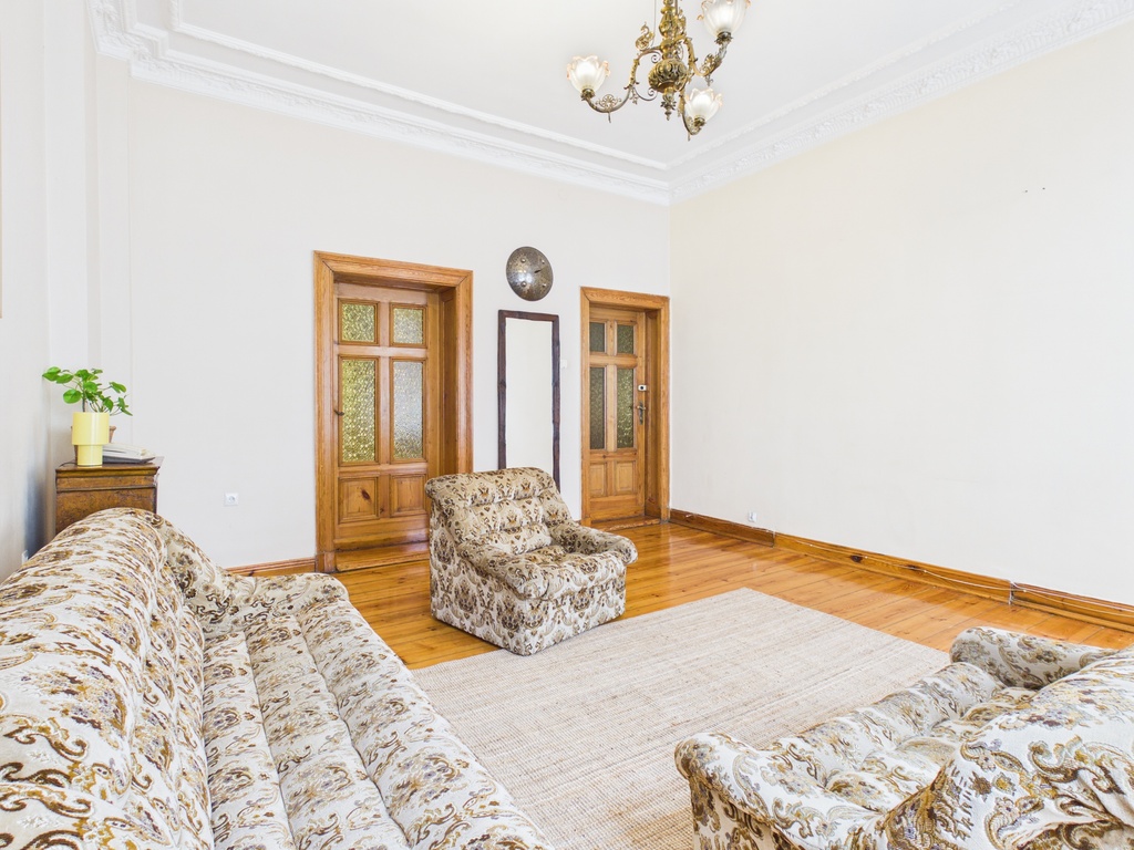 101m2 ul. Łokietka, I piętro, odnowiona kamienica (3)