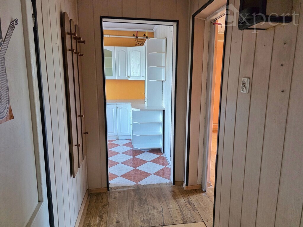 2-pokoje, ogród z altaną, garaż, piwnica (3)