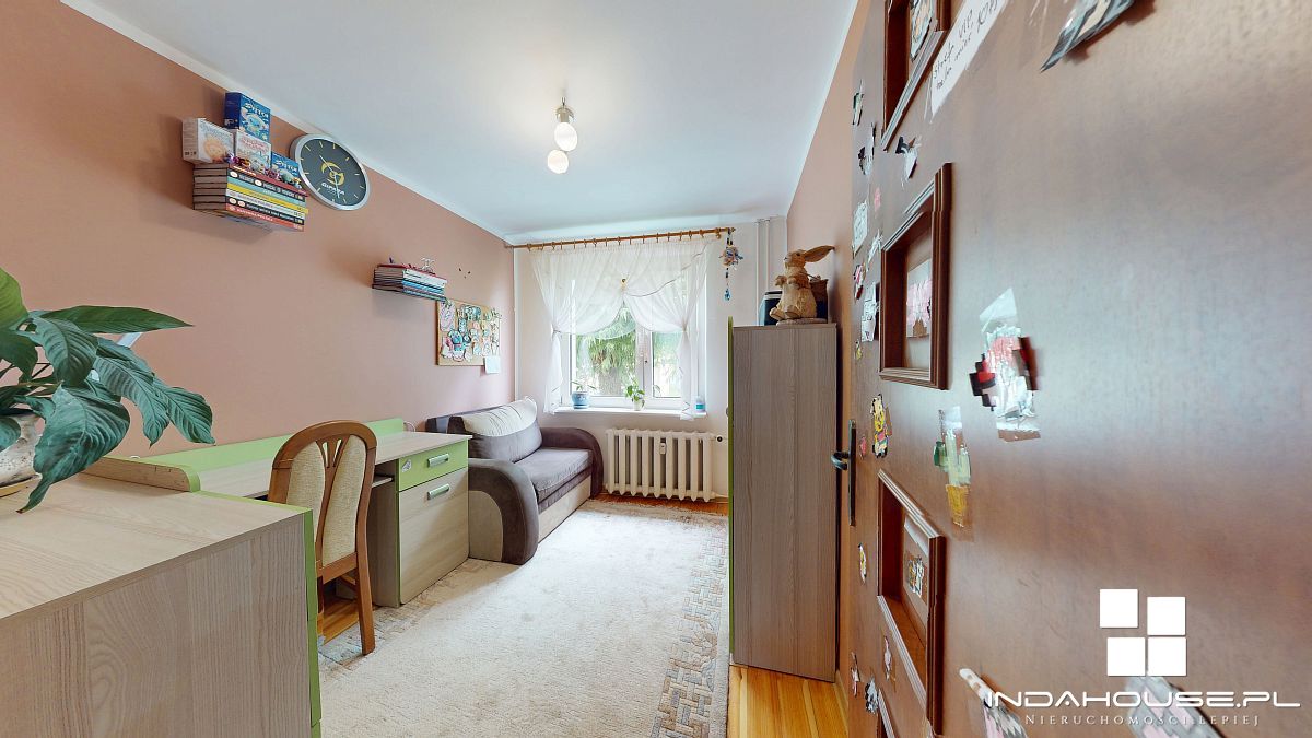 Dwustronne, 4 pokojowe SWPL mieszkanie z dużą logg (10)
