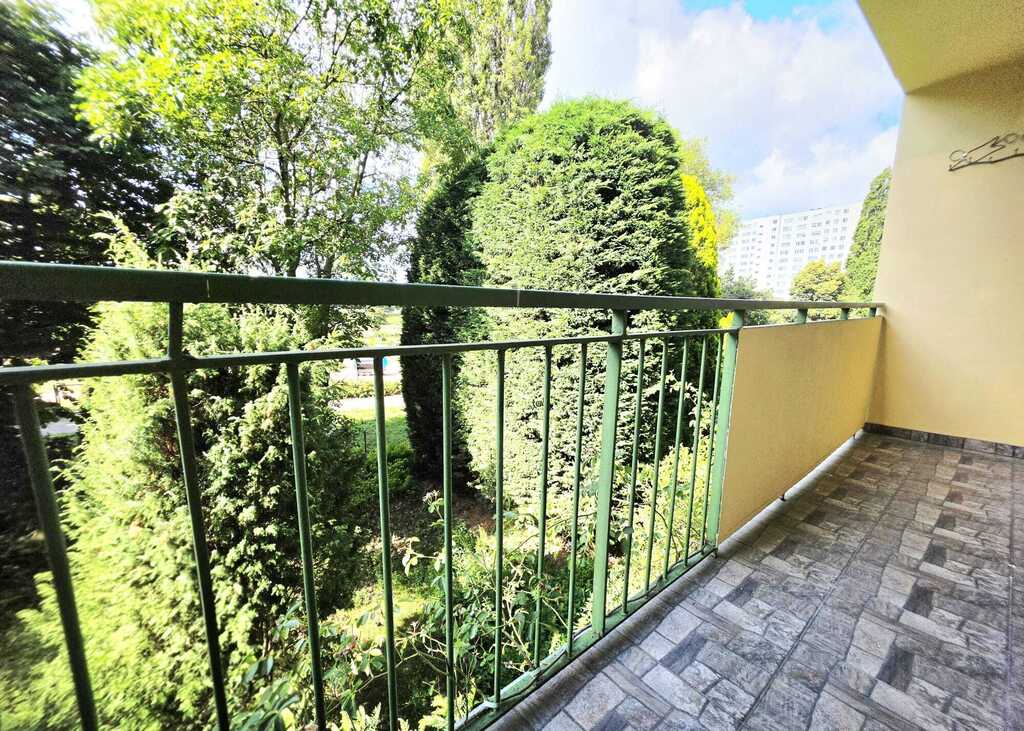 4.pokoje na 1.piętrze - os. Słoneczne- spół. włas. (18)