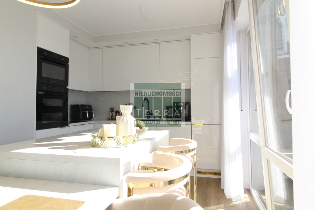 Luksusowy apartament, garaż + miejsce postojowe (3)