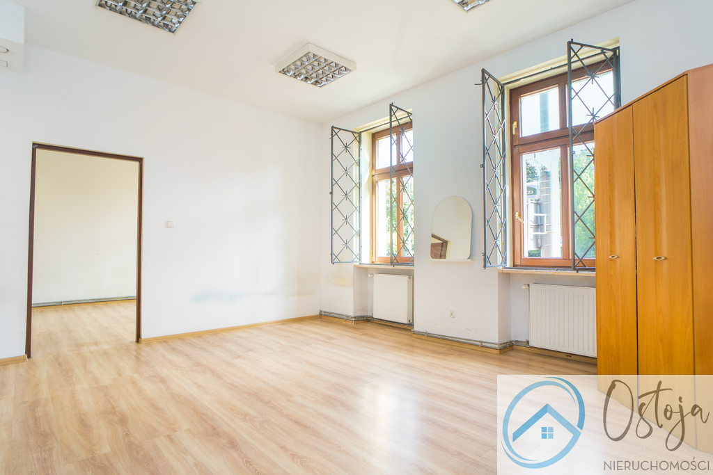 Mieszkanie 3 pokojowe, parter, centrum 75 m2 (2)