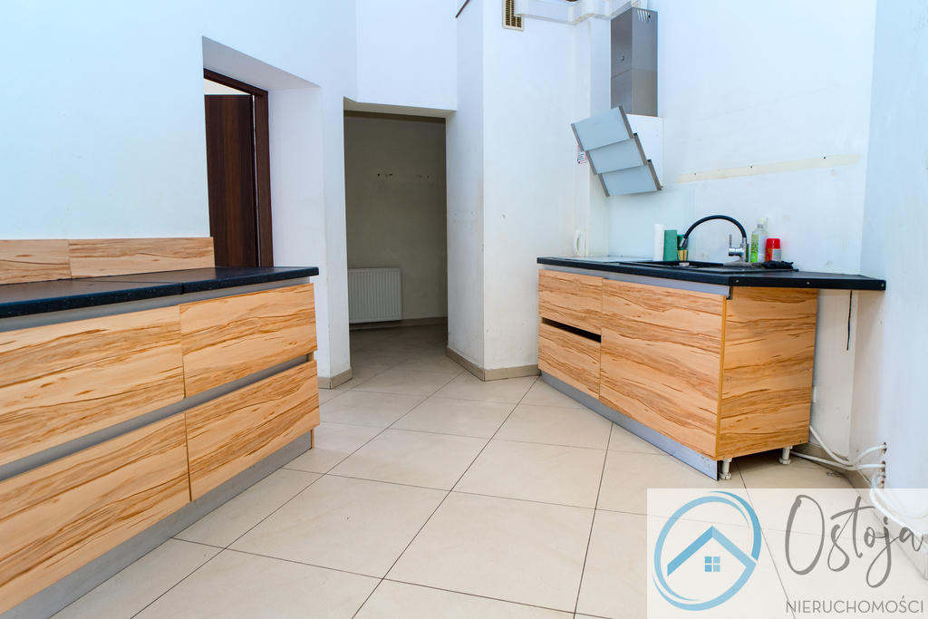 Mieszkanie 3 pokojowe, parter, centrum 75 m2 (8)