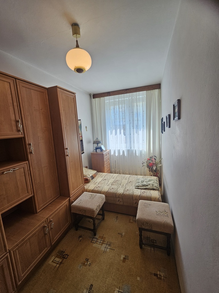 2 pokoje w niskim bloku (2)