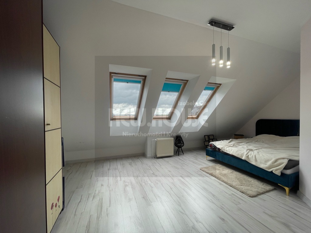3 pokoje, balkon - oś. Majowe (7)