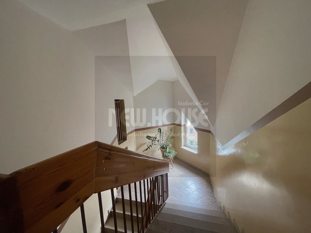 3 pokoje, balkon - oś. Majowe (10)