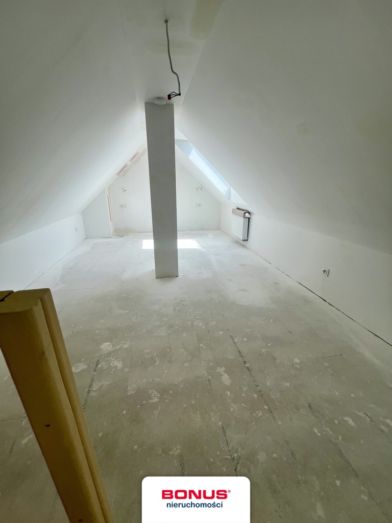 Adaptacja poddasza 92,90 m2 (6)