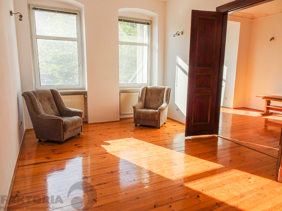 Centrum 4 pokojowe, 2 balkony, I p. 850000 (4)