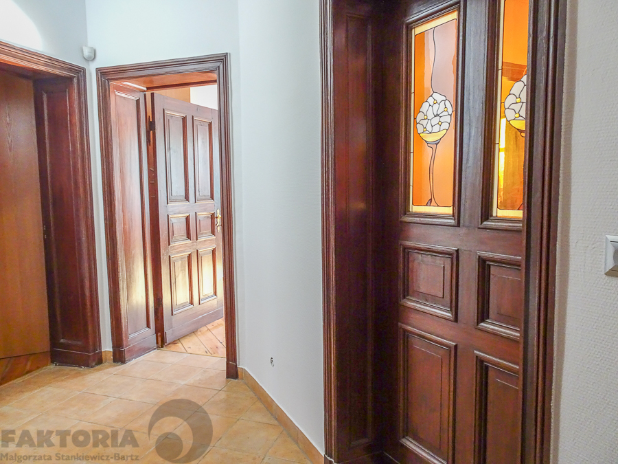 Centrum 4 pokojowe, 2 balkony, I p. 850000 (5)