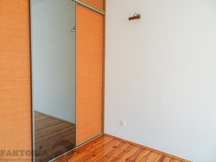 Centrum 4 pokojowe, 2 balkony, I p. 850000 (14)