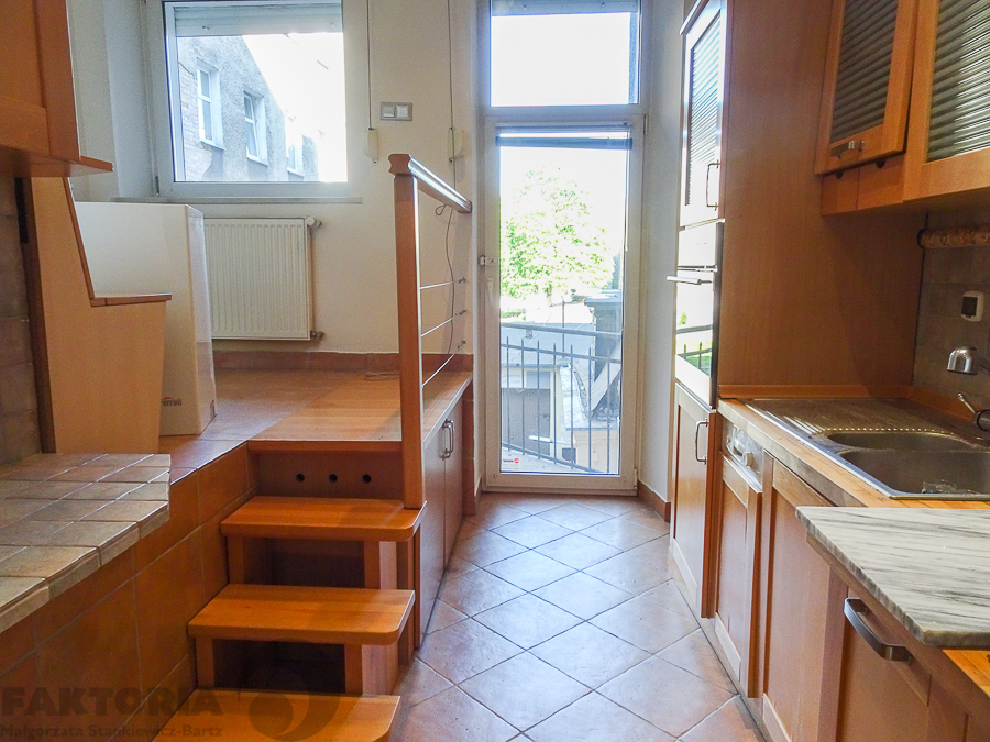 Centrum 4 pokojowe, 2 balkony 850000 (15)