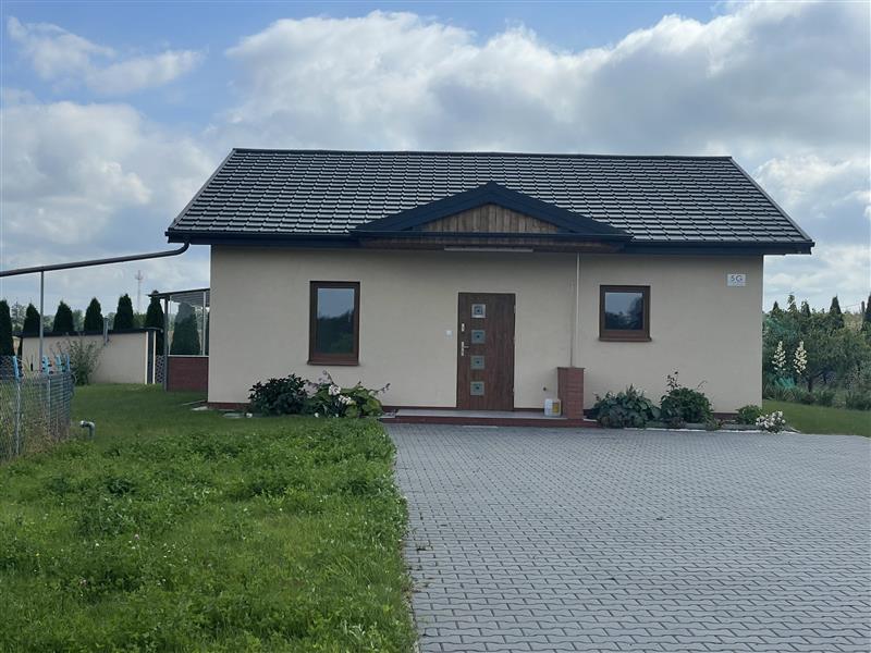Dom wolnostojący - Polanów  (2)