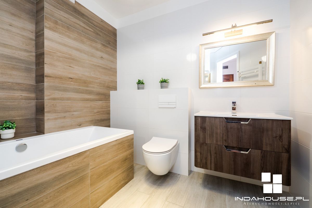 3 pokoje po remoncie przy PKiW, balkon (10)