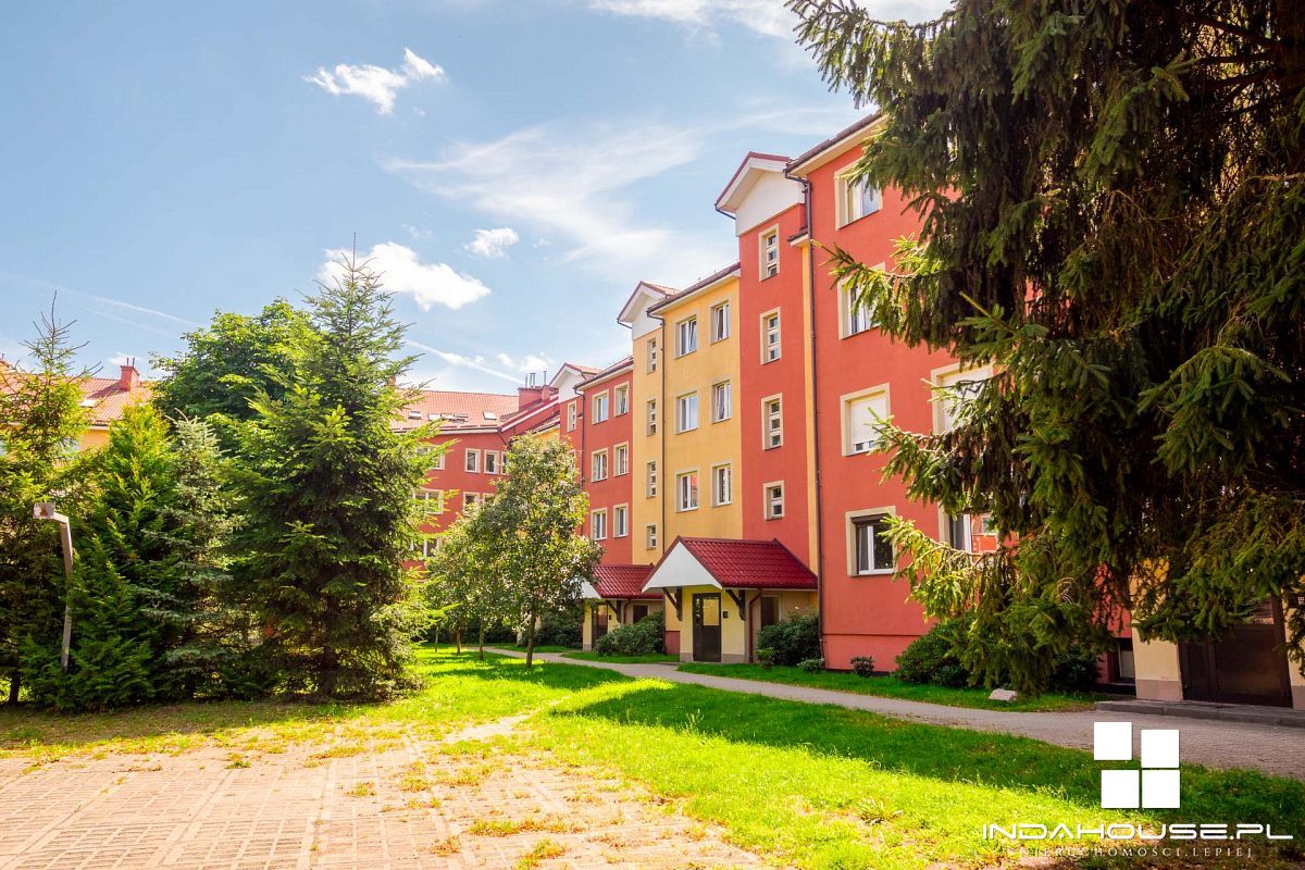 3 pokoje po remoncie przy PKiW, balkon (20)